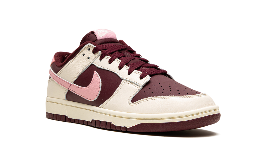 Nike Dunk Low Valentine’s Day