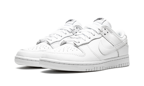 Nike Dunk Low Triple White