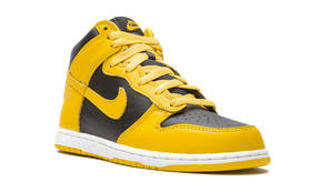 Nike Dunk High Varsity Maize