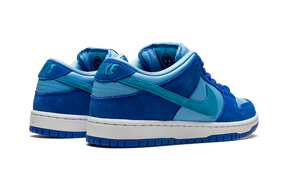 Nike SB Dunk Low Blue Raspberry