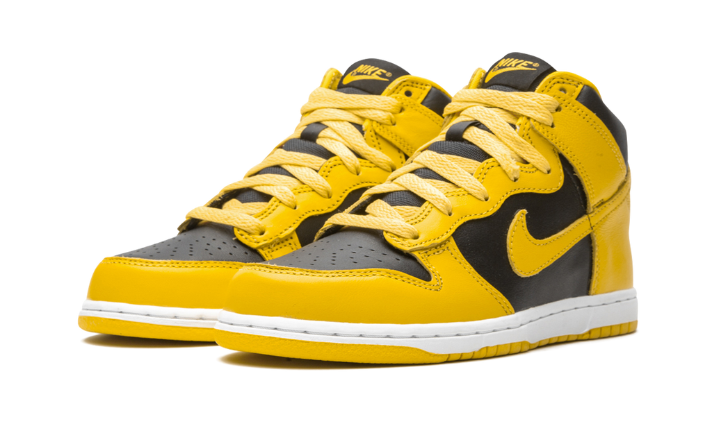 Nike Dunk High Varsity Maize