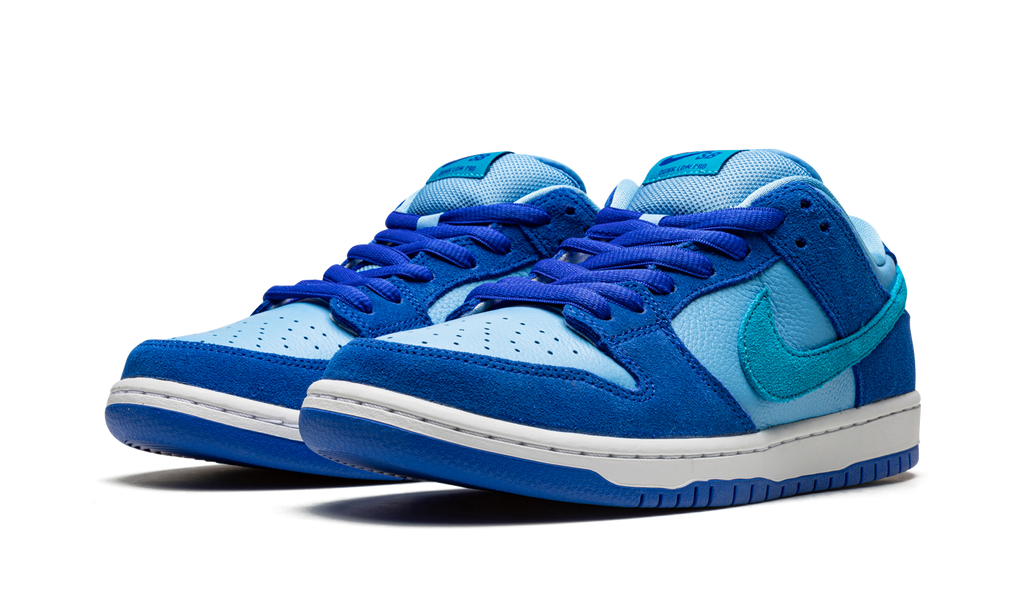 Nike SB Dunk Low Blue Raspberry