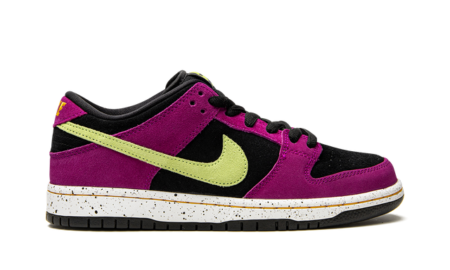 Nike SB Dunk Low ACG Terra Red Plum