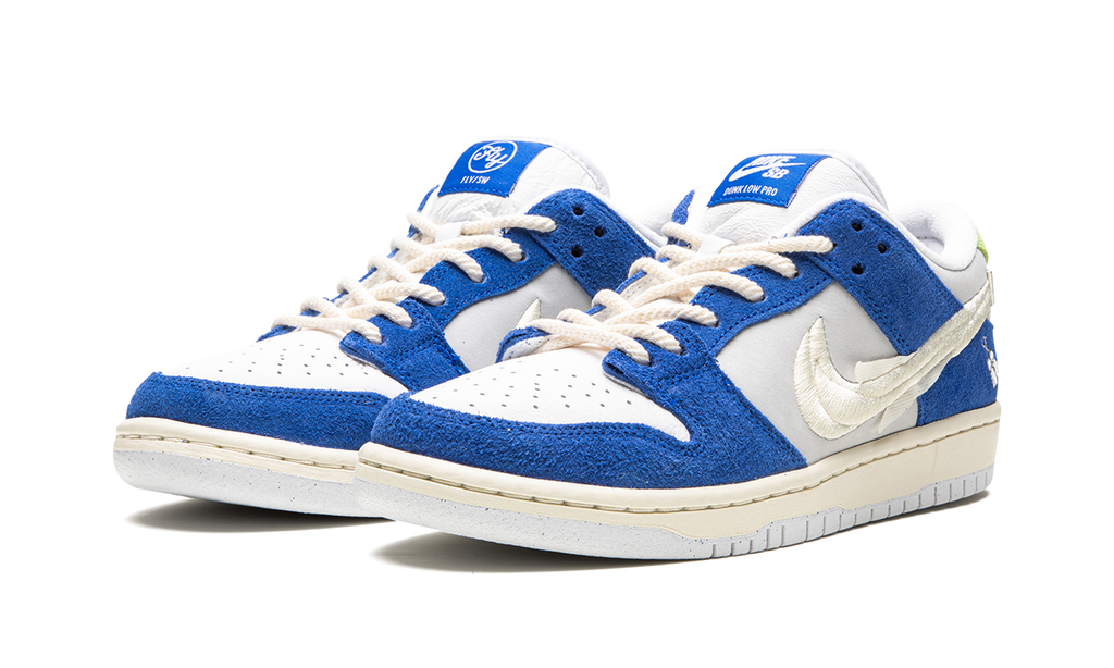 Nike SB Dunk Low Pro Fly Streetwear