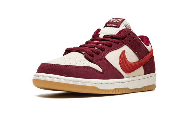 Nike SB Dunk Low Skate Like a Girl