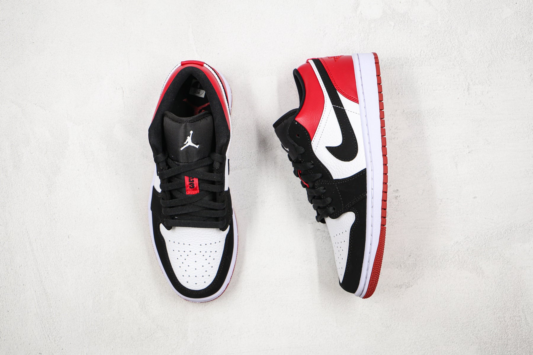 Jordan 1 Low Black Toe