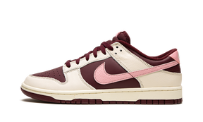 Nike Dunk Low Valentine’s Day