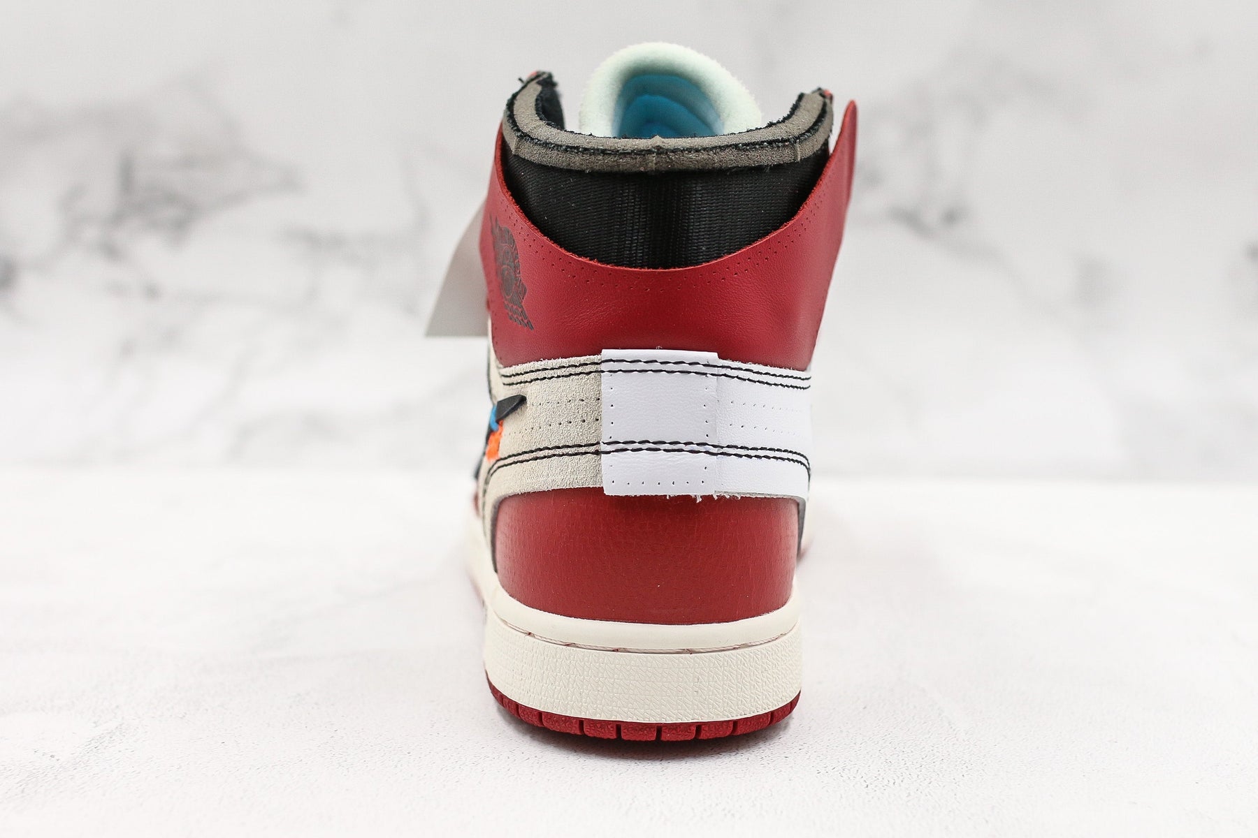 Nike Jordan 1 Retro High x Off White Chicago