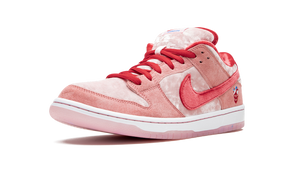 Nike SB Dunk Low Strangelove