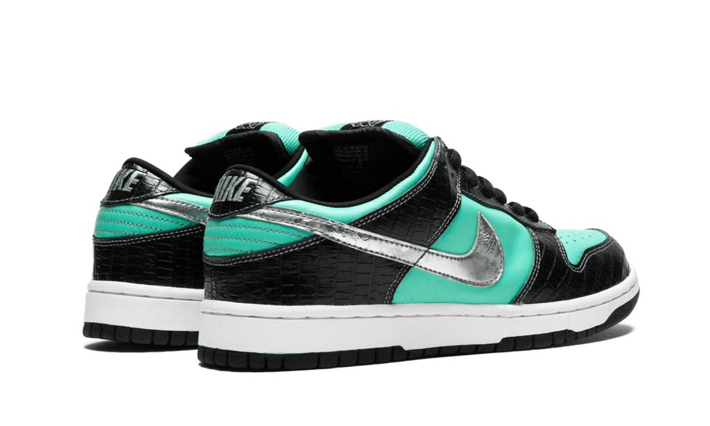 Nike SB Dunk Low Diamond Supply Co. Aqua Blue