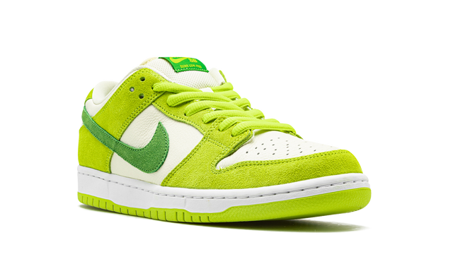 Nike SB Dunk Low Pro Sour Apple