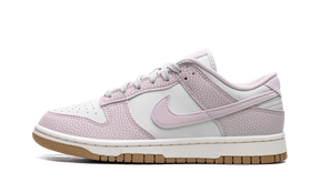 Nike Dunk Low Light Violet