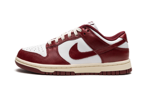 Nike Dunk Low PRM Vintage Team Red