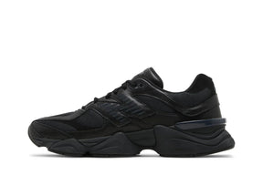 New Balance 9060 Triple Black