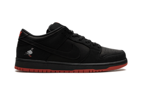 Nike SB Dunk Low Black Pigeon